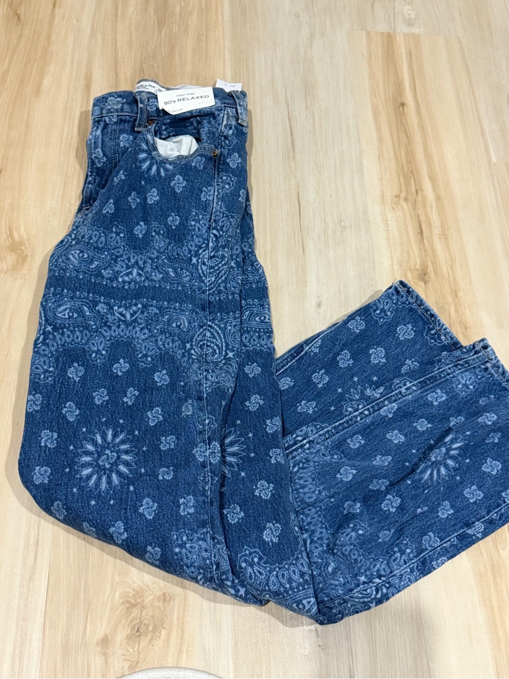 Abercrombie & Fitch Blue Bandana-Print Relaxed Jeans